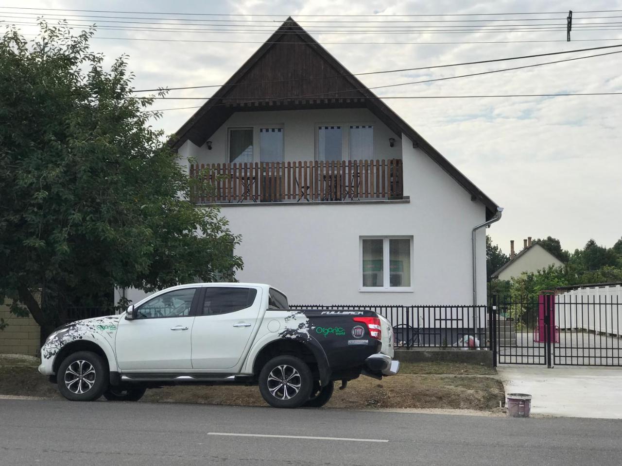 Szep Napot Vendeghaz Hotel Tordas Екстериор снимка